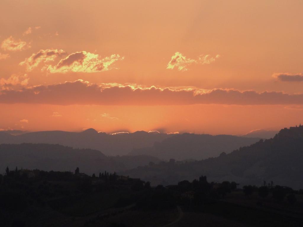 Vila Agriturismo Casa Rosa Offida Exteriér fotografie